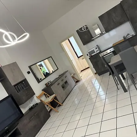 Casa Como-svizzera-monza-milano Apartment *
